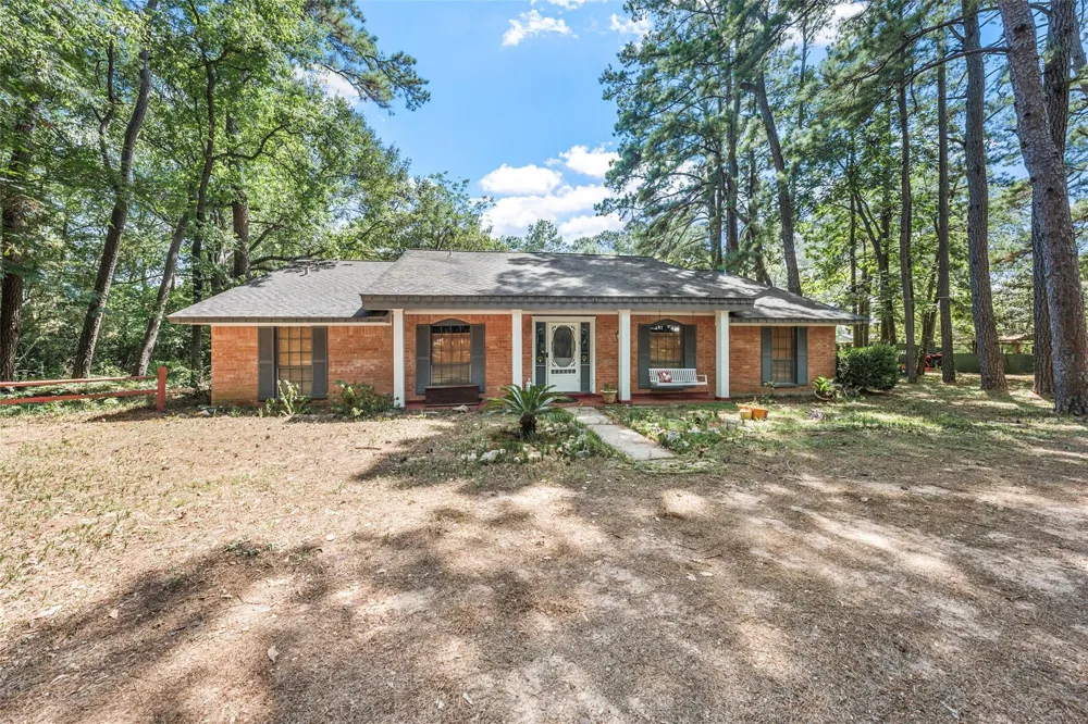 188 State Highway 150 New Waverly, TX 77358