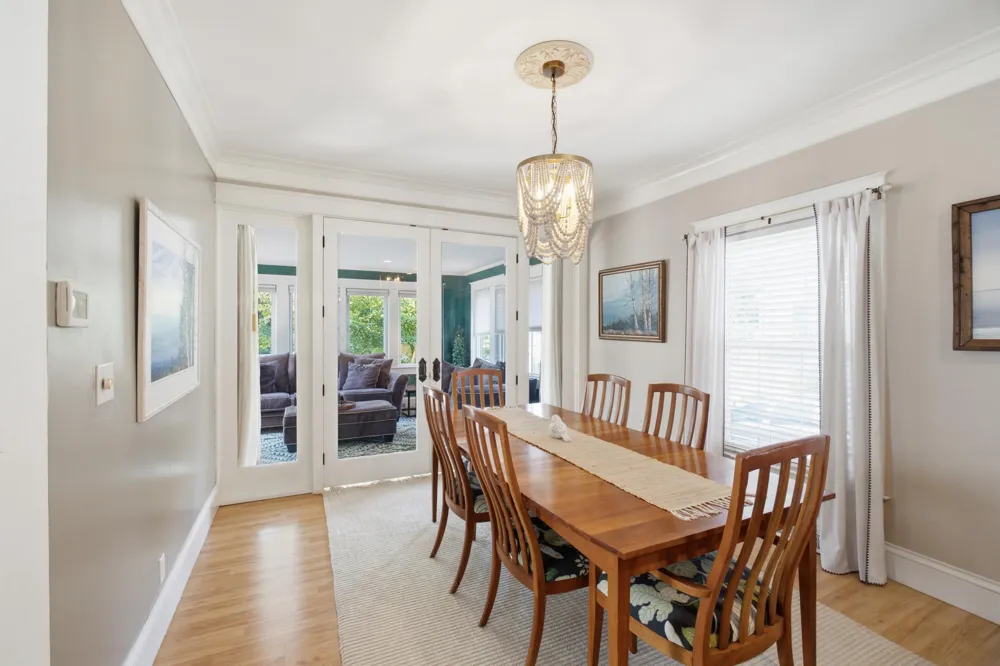 205 E Savidge Street Spring Lake, MI 49456