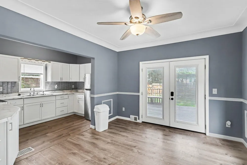 2125 Briar Place Kalamazoo, MI 49048