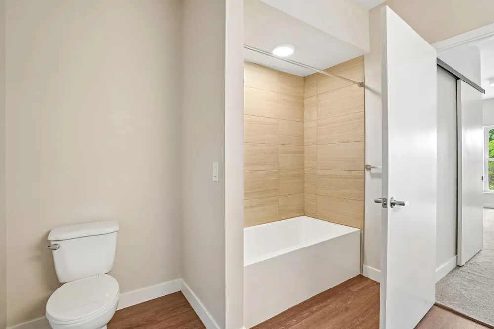 2645 Burton Road #2-2 Ann Arbor, MI 48104