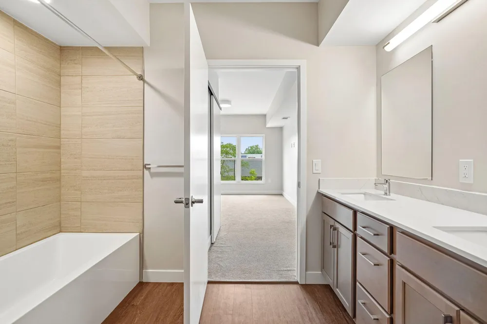 2645 Burton Road #2-2 Ann Arbor, MI 48104