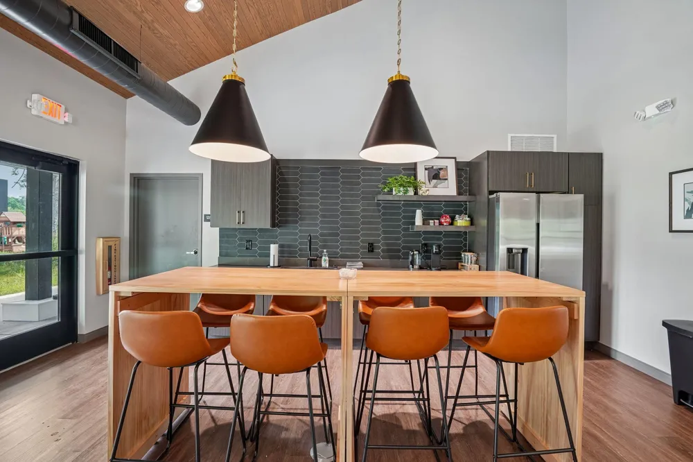 2645 Burton Road #2-2 Ann Arbor, MI 48104