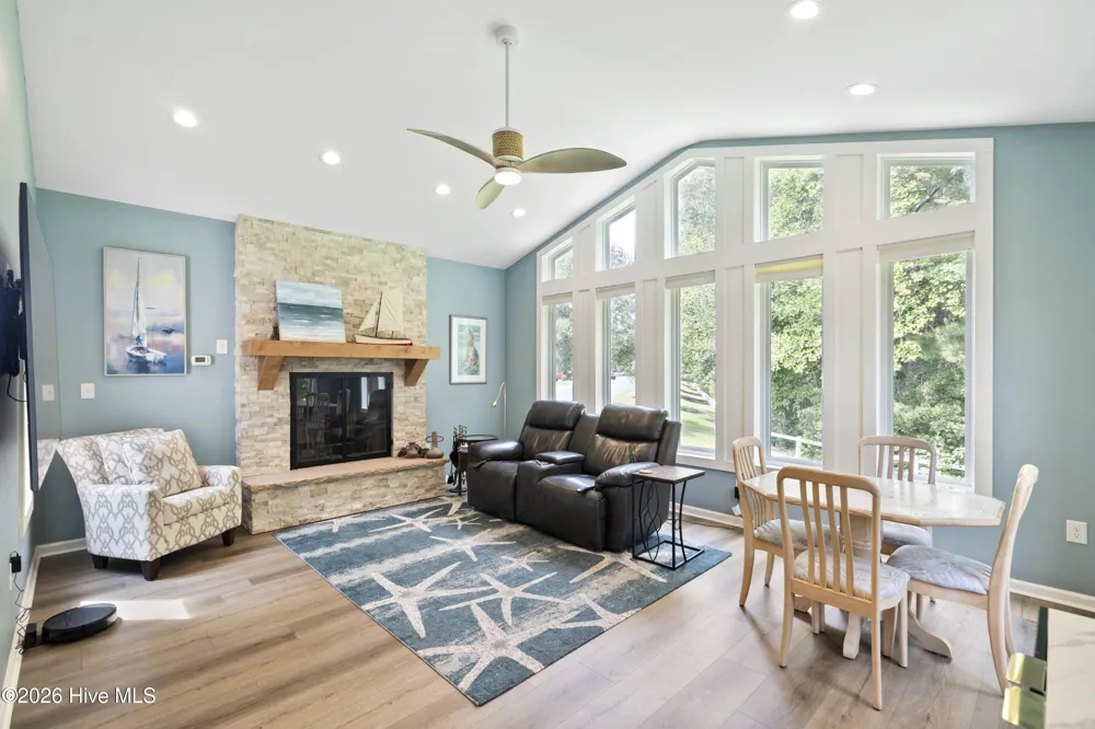 102 Farmers Rest Court Calabash, NC 28467