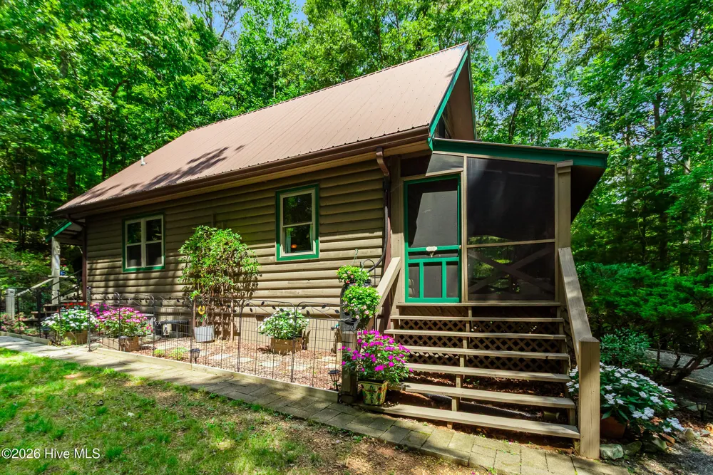 317 W Hills Drive Murphy, NC 28906
