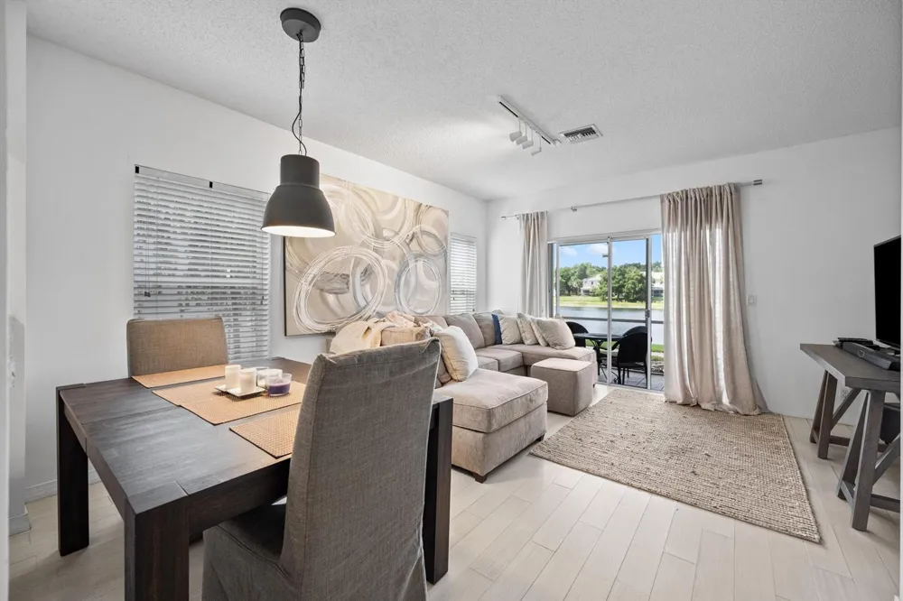 5072 Palmbrooke Circle West Palm Beach, FL 33417