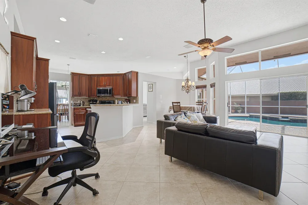 10599 SAINT THOMAS DRIVE Boca Raton, FL 33498
