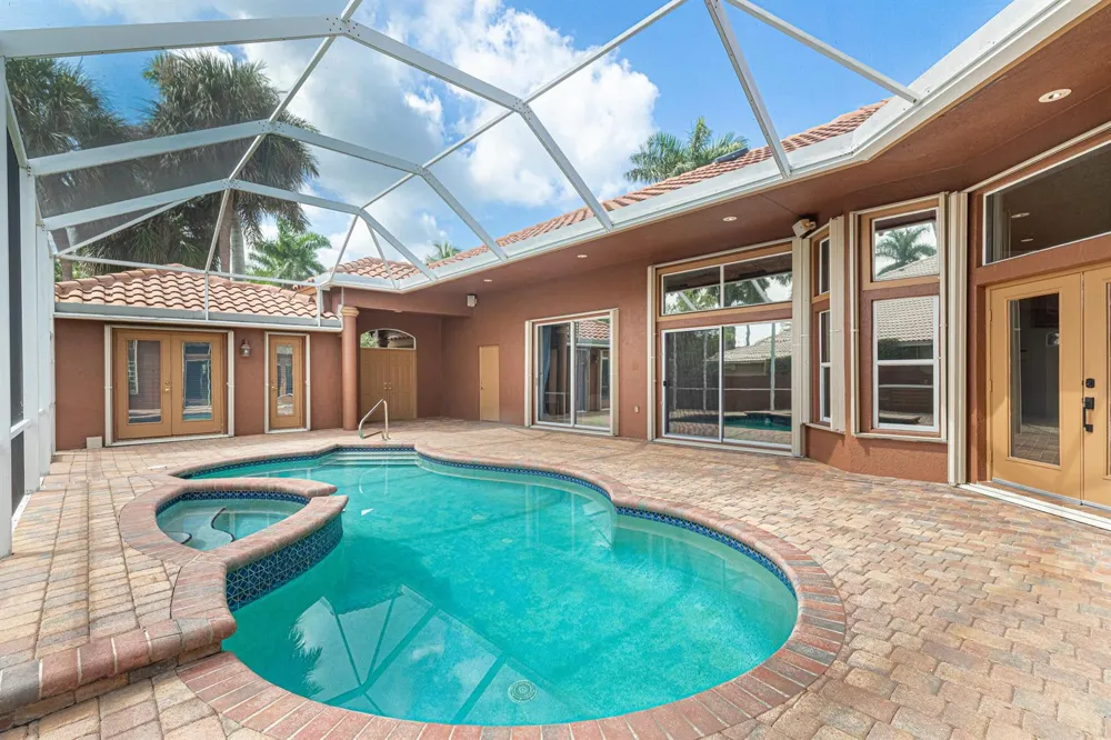 10599 SAINT THOMAS DRIVE Boca Raton, FL 33498