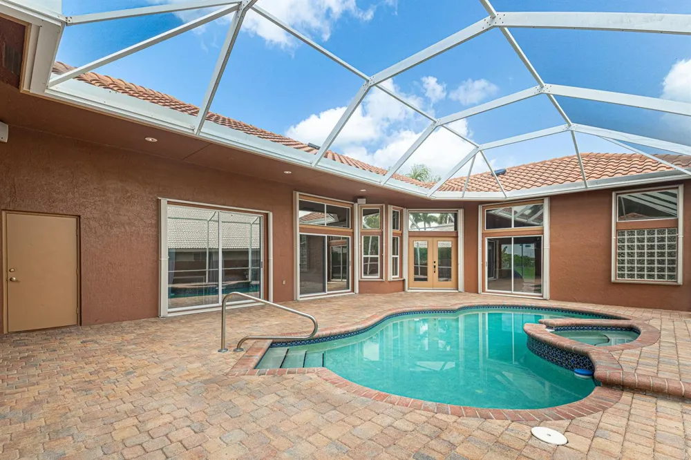 10599 SAINT THOMAS DRIVE Boca Raton, FL 33498