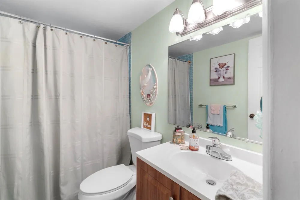 750 Lori Drive #224 Palm Springs, FL 33461