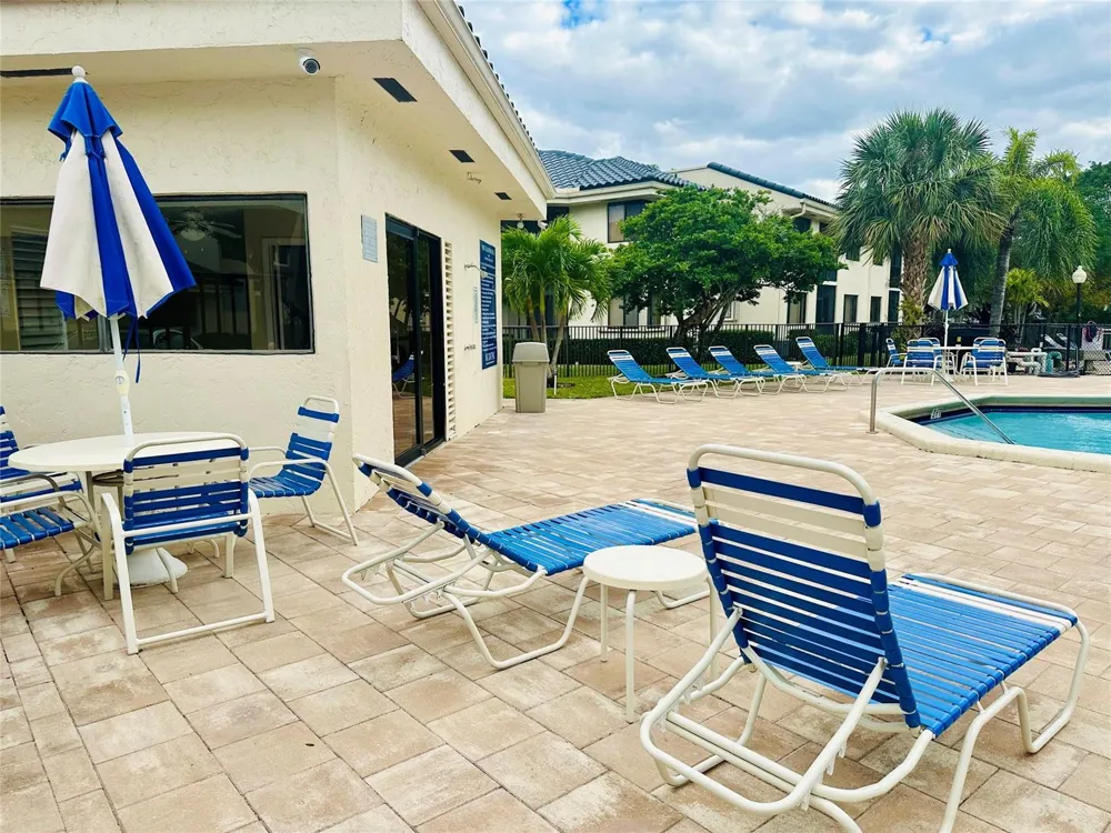 8142 NW 17th Manor Plantation, FL 33322