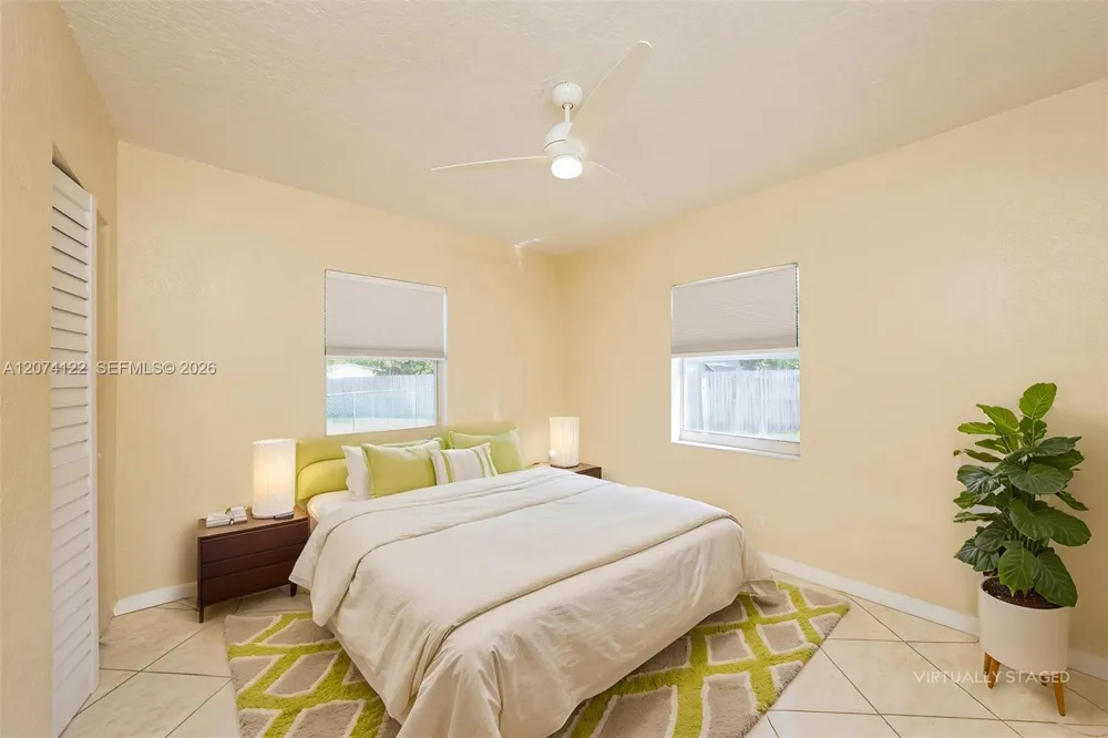 900 W Bloxham St Lantana, FL 33462