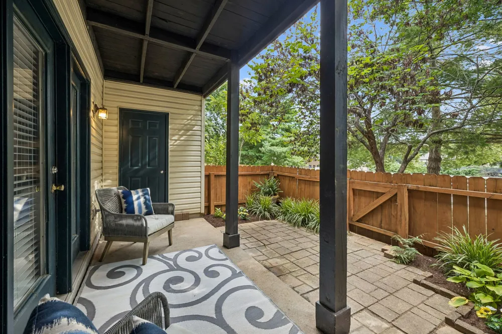 2009 Emery Ln Franklin, TN 37064