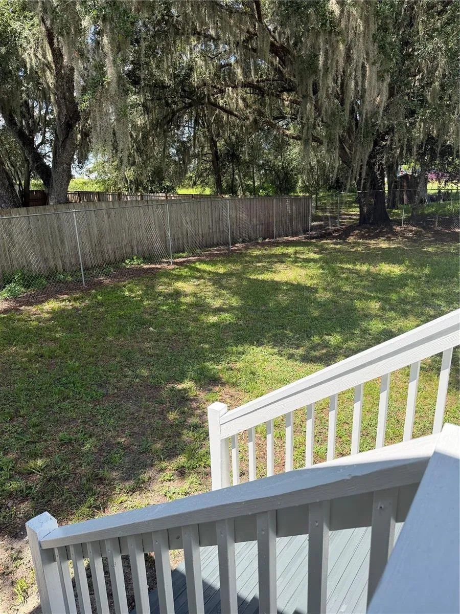 21015 MARKET STREET Dade City, FL 33523