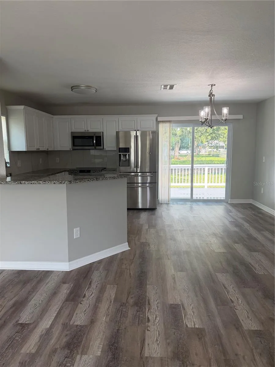 21015 MARKET STREET Dade City, FL 33523