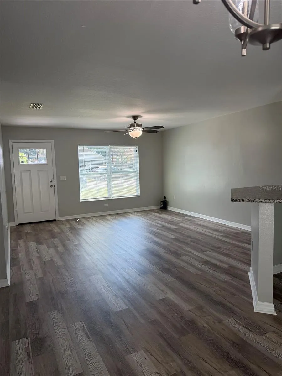 21015 MARKET STREET Dade City, FL 33523
