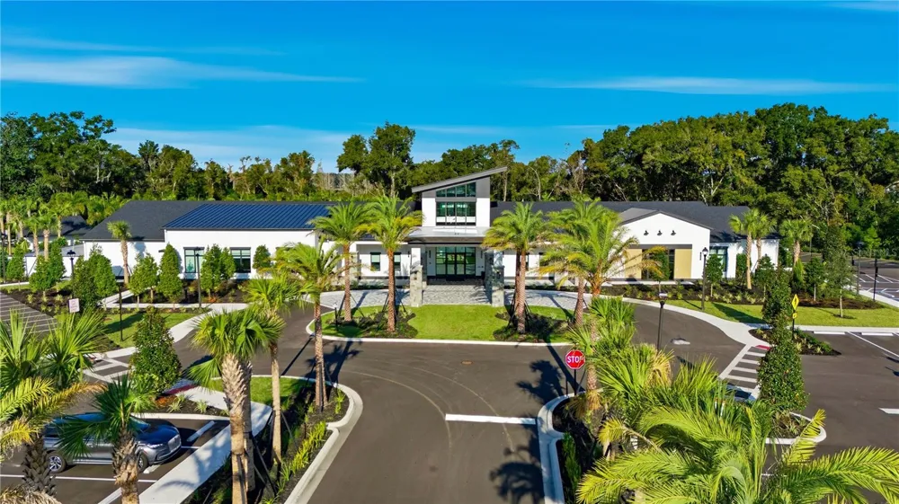 1242 CRESSWIND BOULEVARD Deland, FL 32724