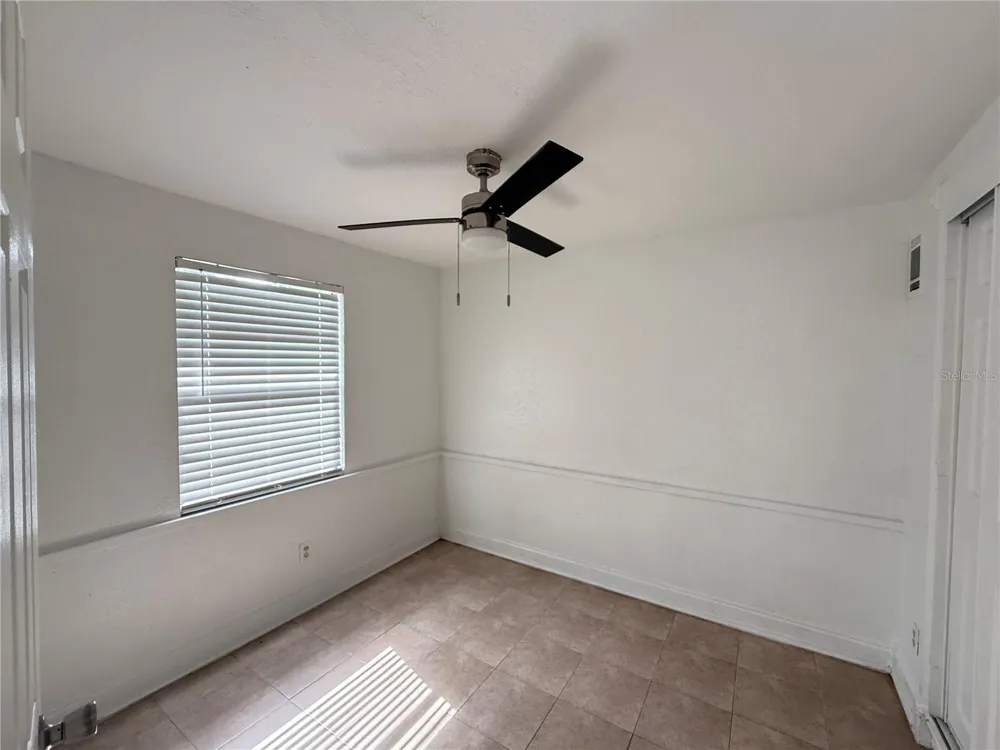 524 LAKEMONT AVENUE Winter Park, FL 32792