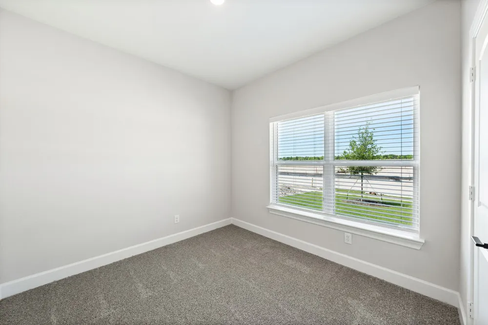 1004 Cedar Street Hutchins, TX 75141