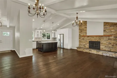 345 Johnson Drive