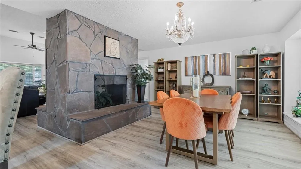 9502 Rolling Oaks Drive Tomball, TX 77375