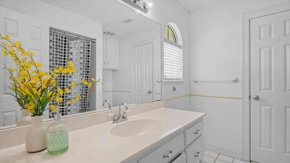 9502 Rolling Oaks Drive Tomball, TX 77375
