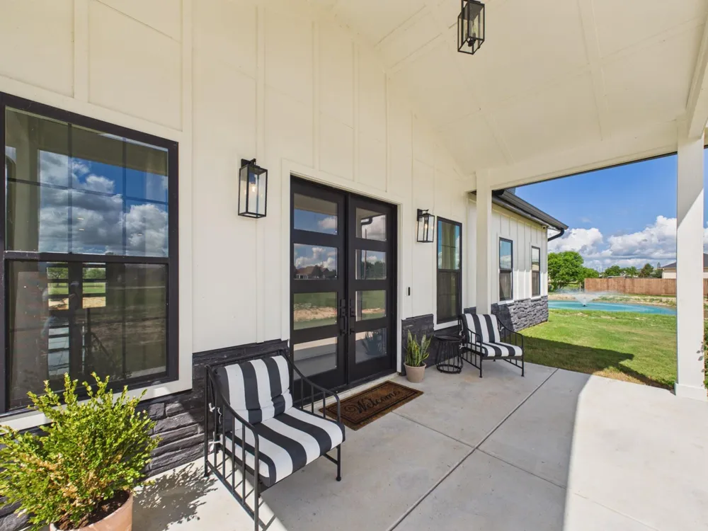 2015 Settlers Court Dr Sealy, TX 77474
