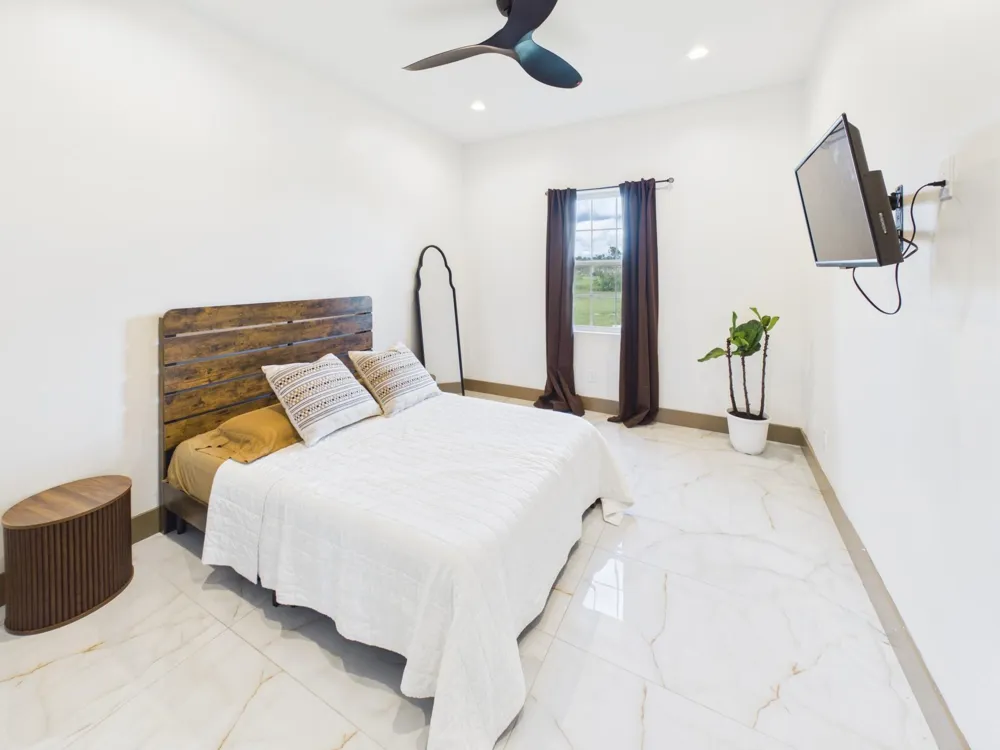 2015 Settlers Court Dr Sealy, TX 77474