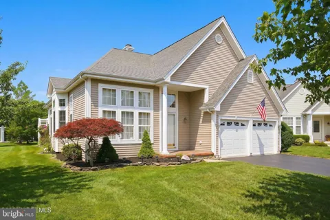 9 RAPIDS COURT