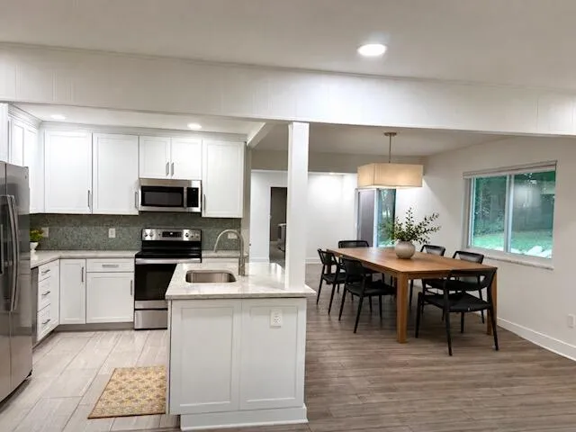 46250 Bloomcrest Drive Northville, MI 48167