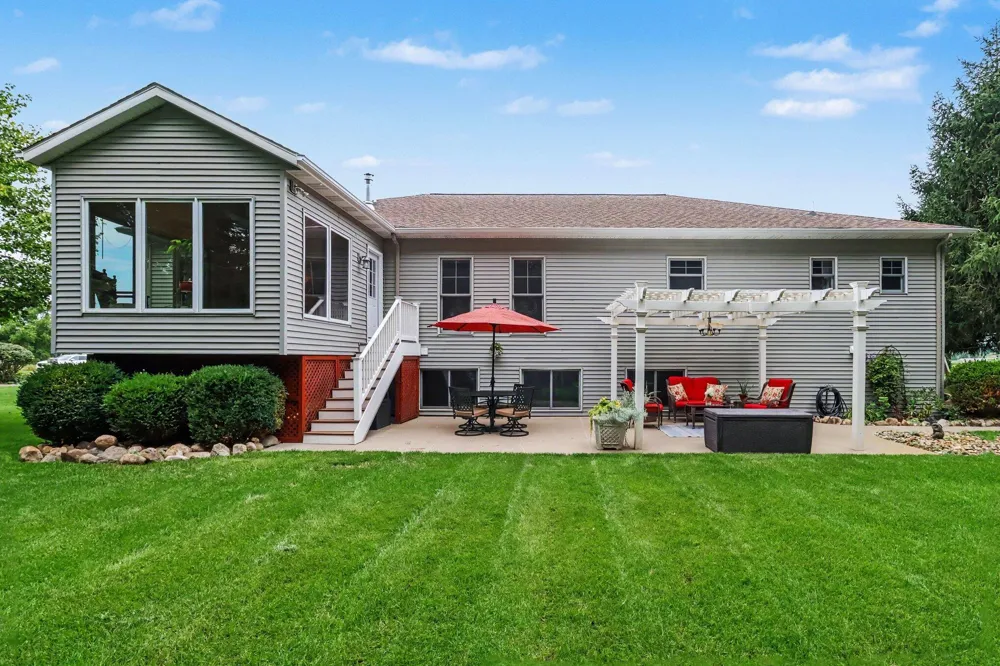 325 Grant Street Hopkins, MI 49328