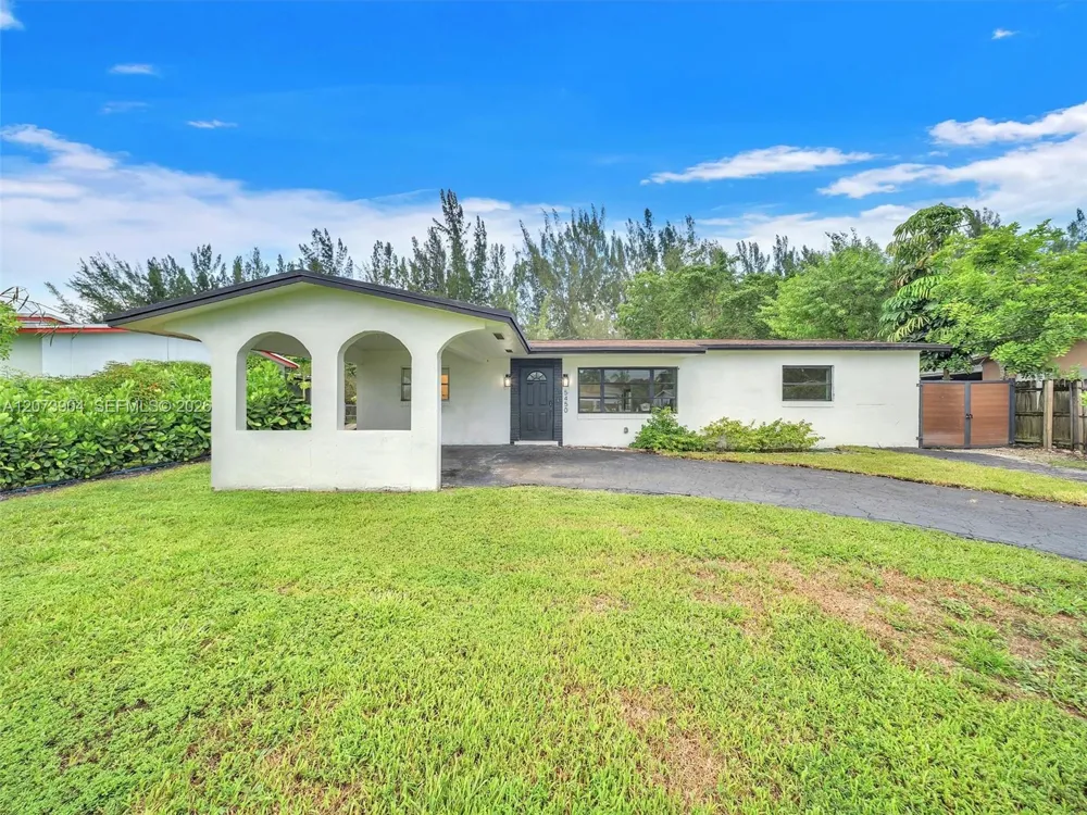 5450 SW 55th Ave Davie, FL 33314