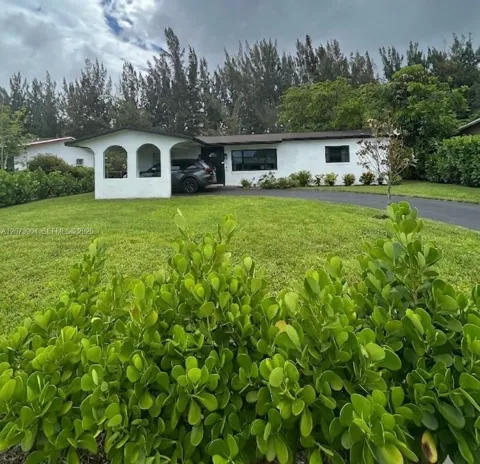 5450 SW 55th Ave