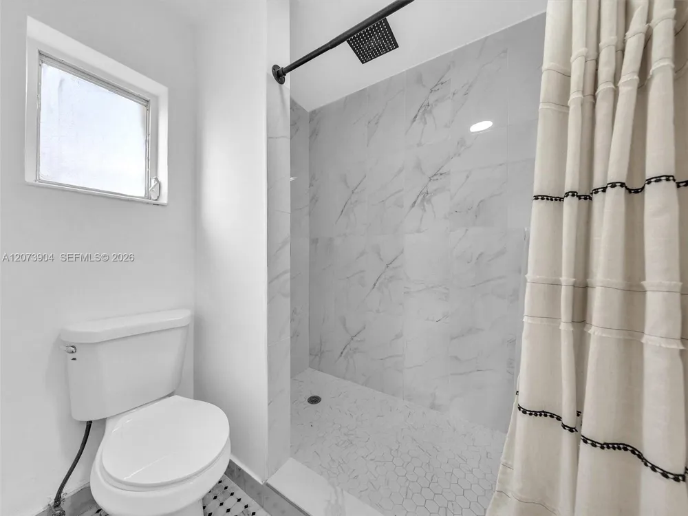 5450 SW 55th Ave Davie, FL 33314