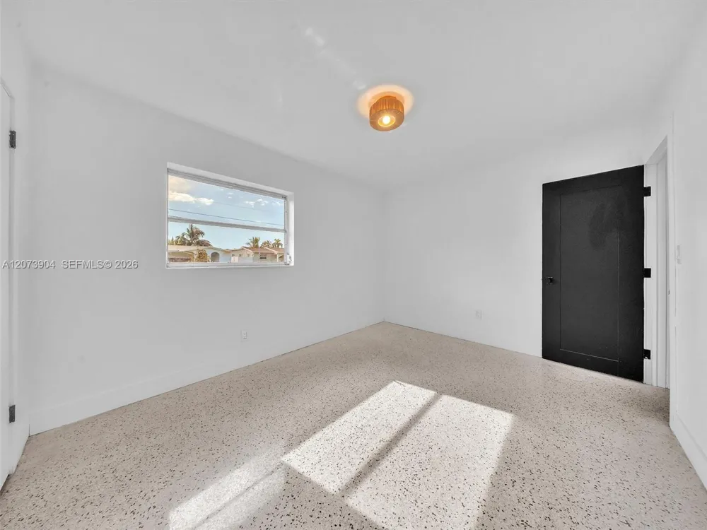 5450 SW 55th Ave Davie, FL 33314