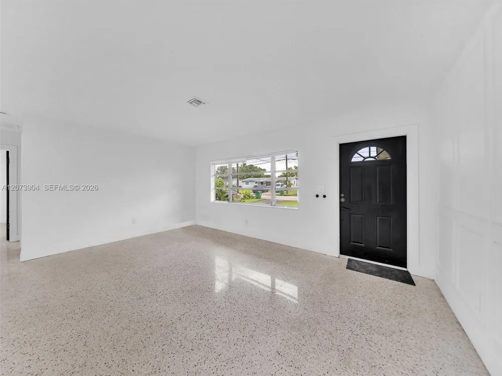5450 SW 55th Ave Davie, FL 33314