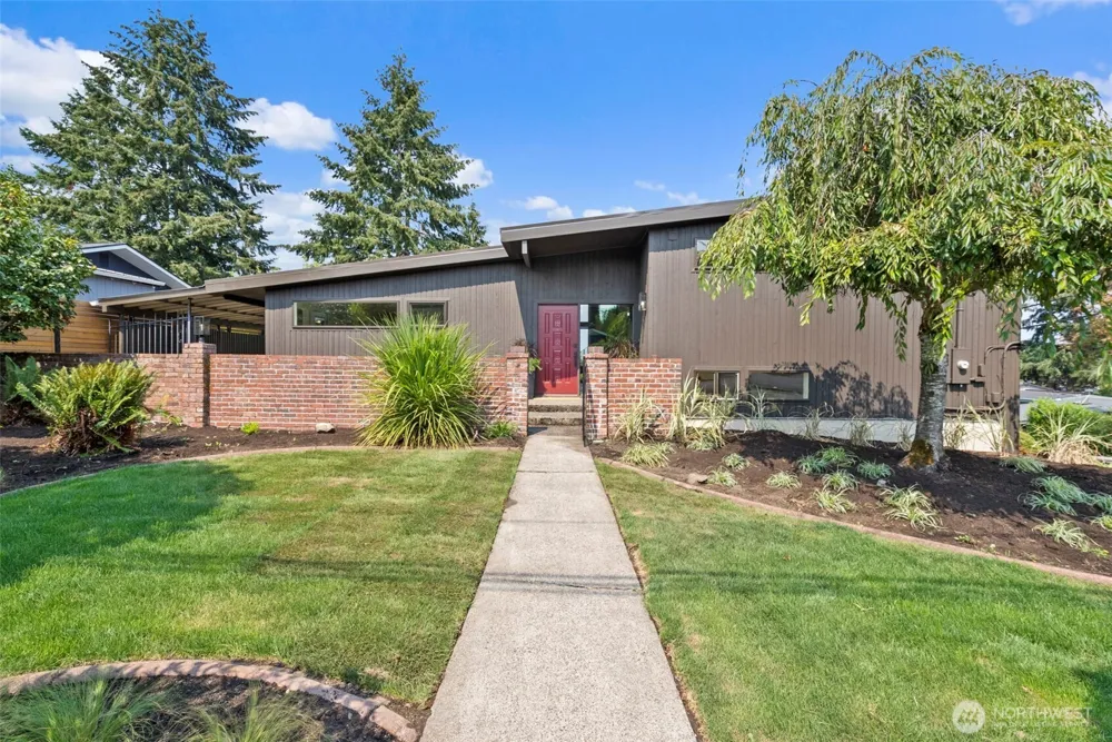 8501 42nd Street W University Place, WA 98466