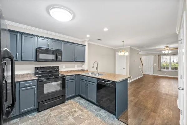 357 Sam Houston Cir Clarksville, TN 37040