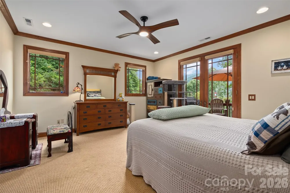 270 Par 3 Road Whittier, NC 28789