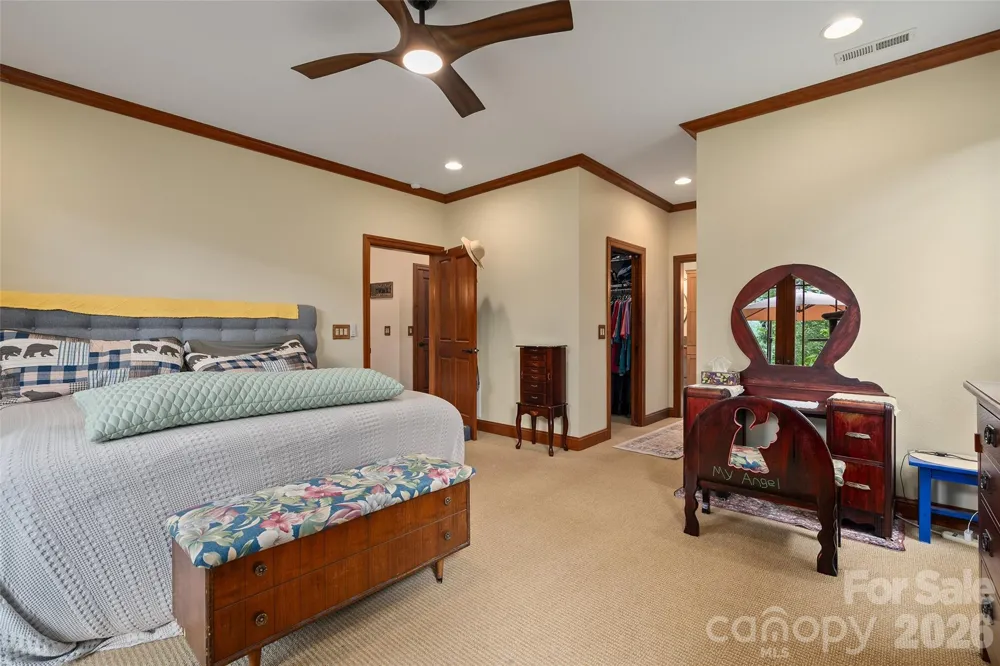 270 Par 3 Road Whittier, NC 28789
