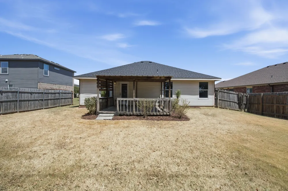 300 Deer Run Drive Sanger, TX 76266