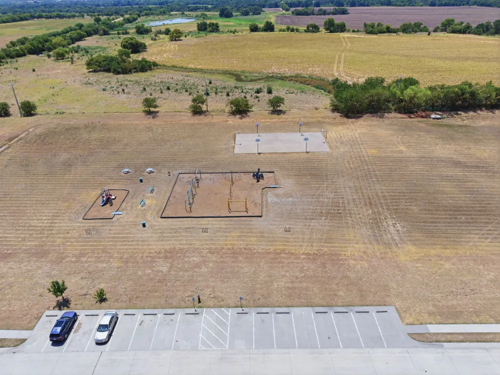 300 Deer Run Drive Sanger, TX 76266