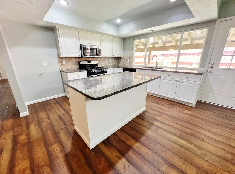 3100 Chestnut Road Carrollton, TX 75007