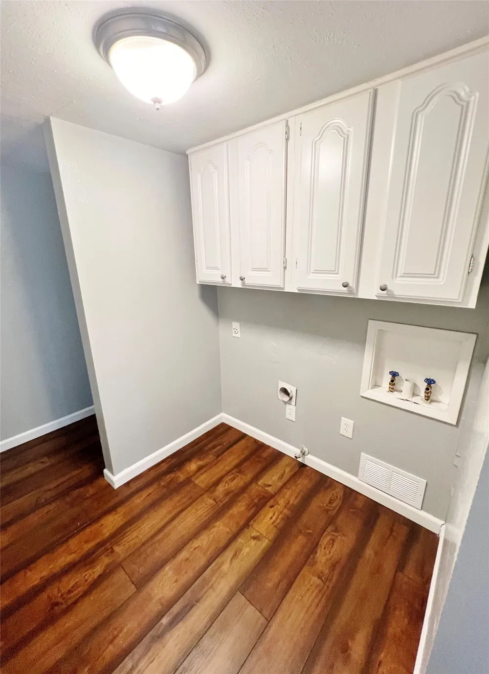 3100 Chestnut Road Carrollton, TX 75007