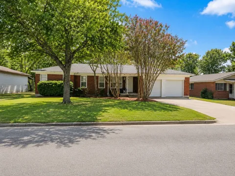 5016 Sabelle Lane