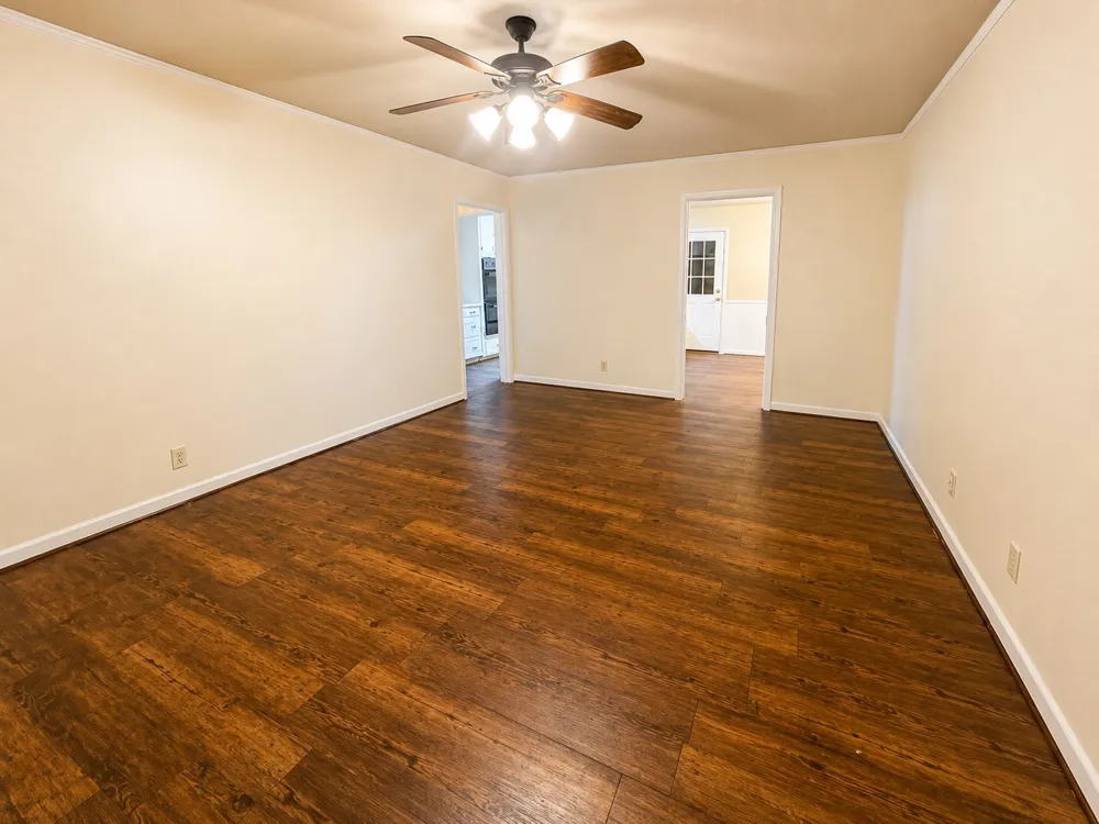 5016 Sabelle Lane Haltom City, TX 76117
