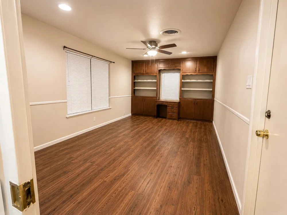 5016 Sabelle Lane Haltom City, TX 76117