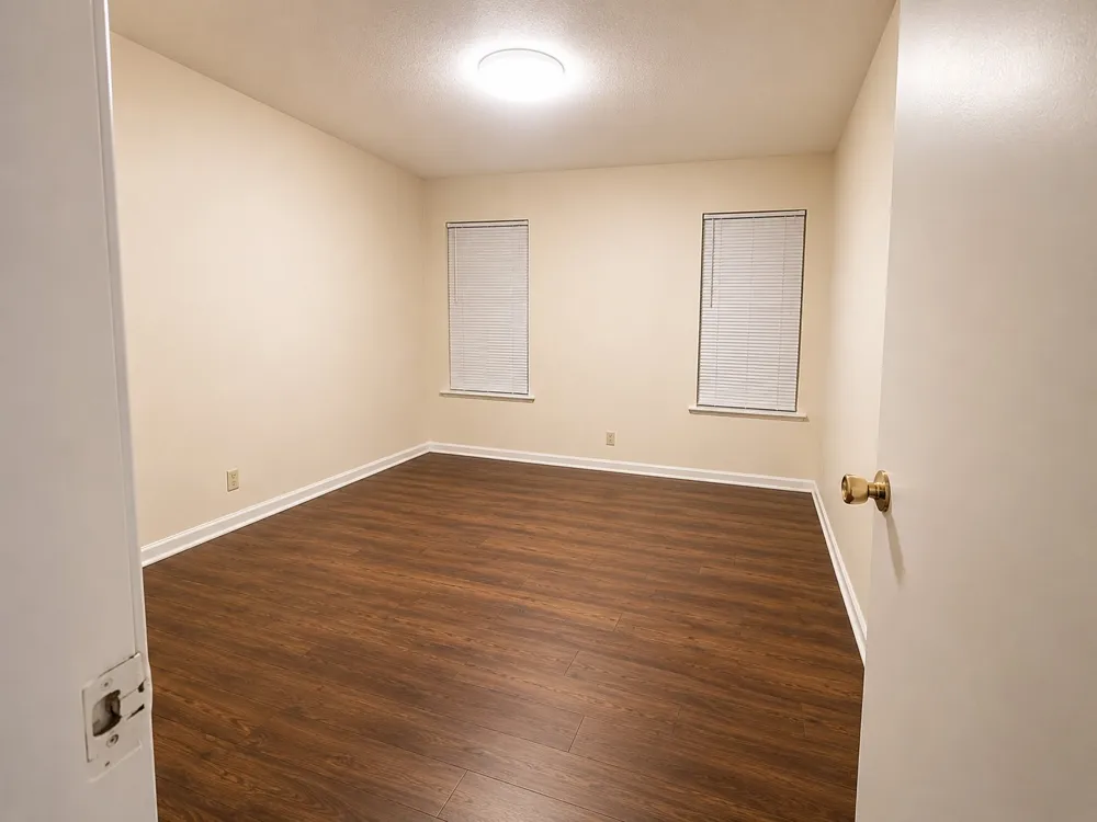 5016 Sabelle Lane Haltom City, TX 76117