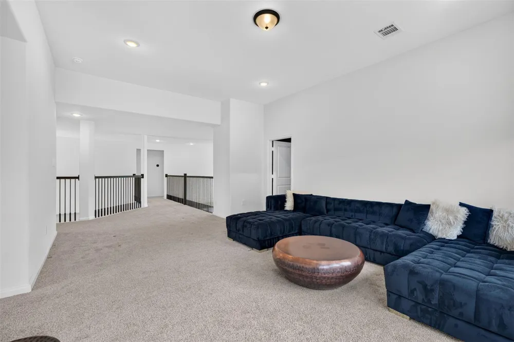 1923 Cathedral Bend Drive Missouri City, TX 77459