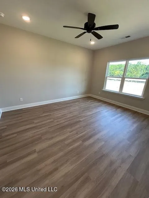 6070 E River Birch Road Walls, MS 38680