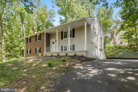 2006 MIDSHIPMAN DRIVE